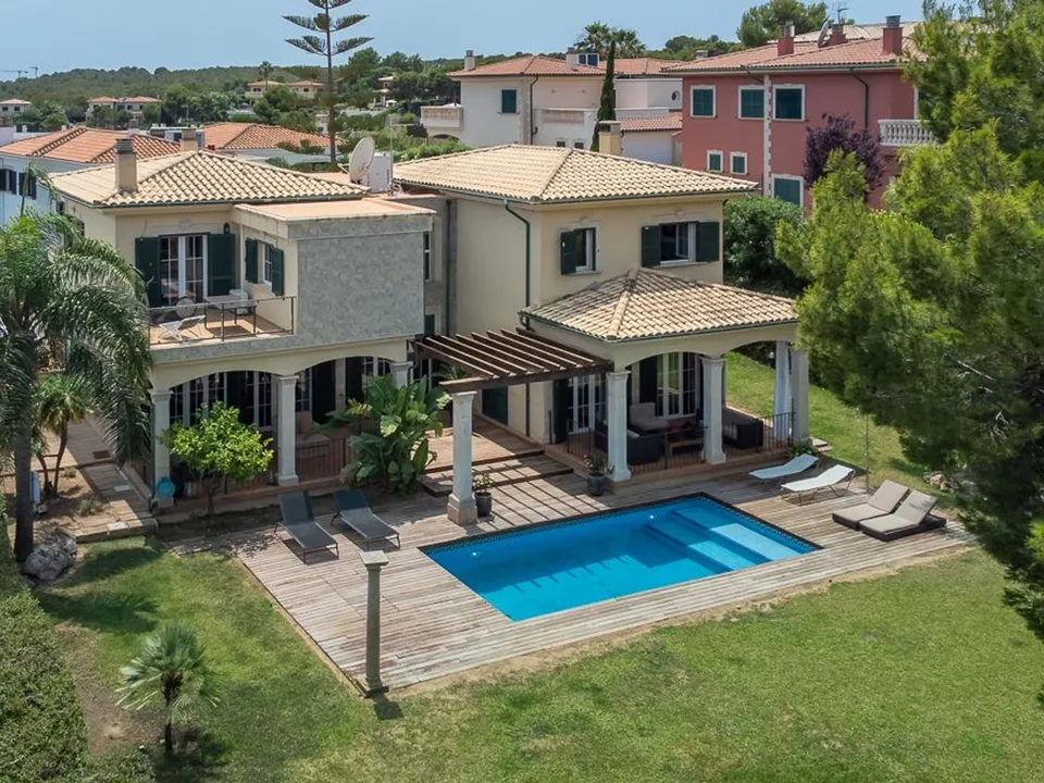 Gulf Front Pool & Spa Cottage on Florida’s Coast